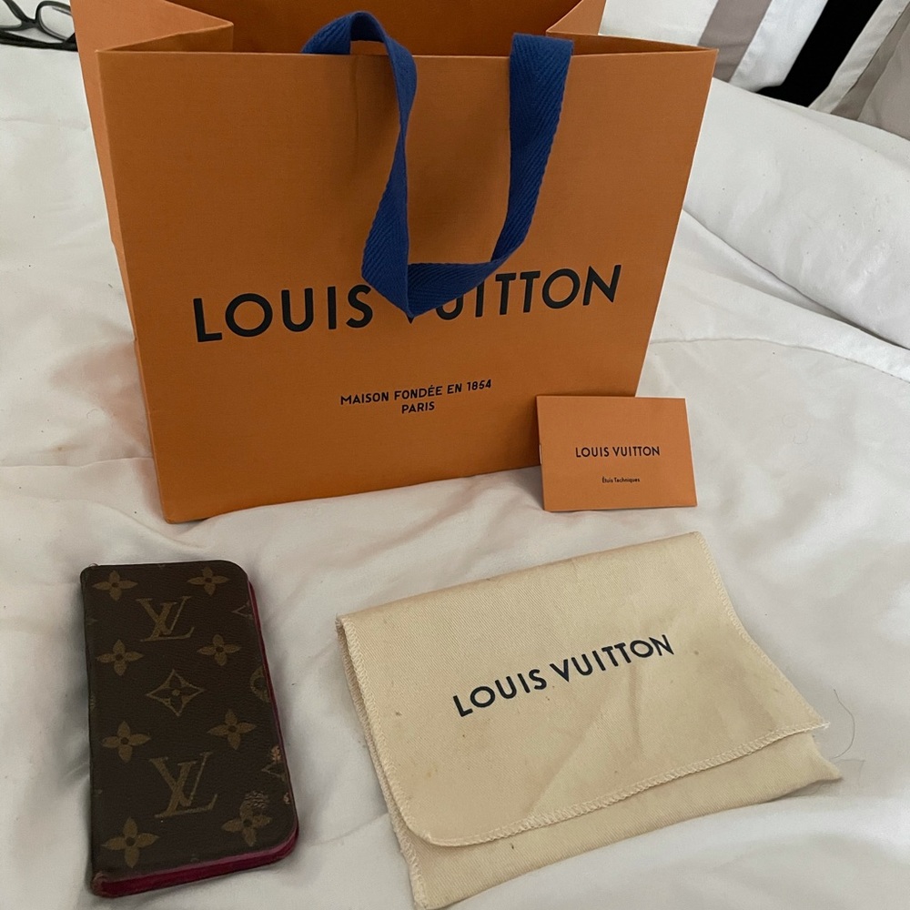 COPY - 💯 AUTHENTIC Louis Vuitton iPhone Case